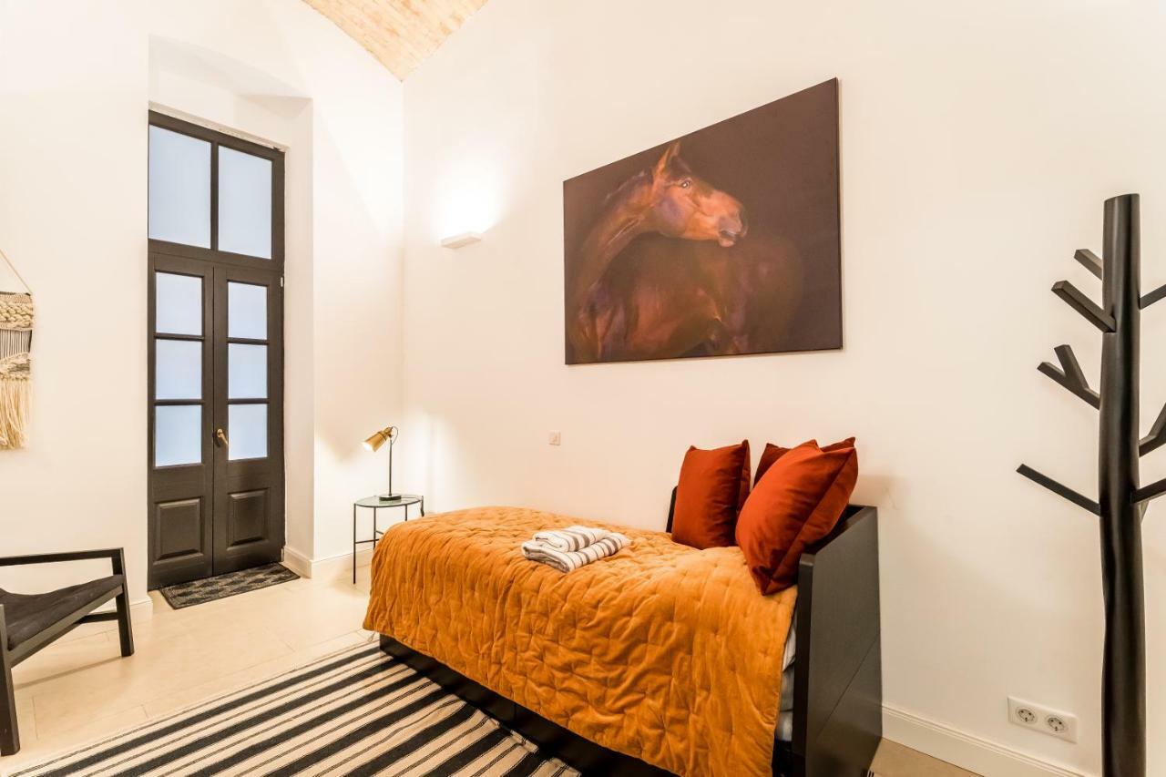 Urban Stable Luxury Apartments 布达佩斯 外观 照片