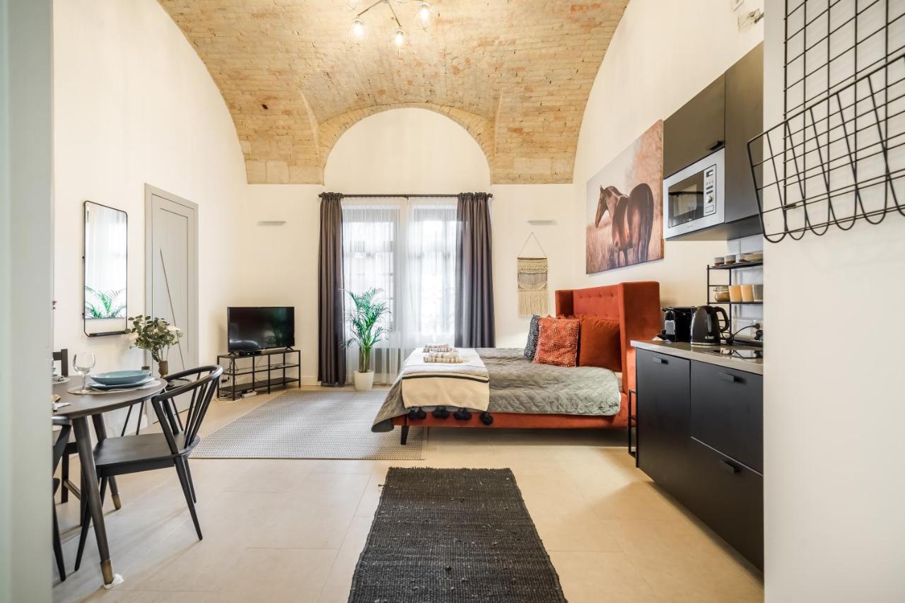 Urban Stable Luxury Apartments 布达佩斯 外观 照片