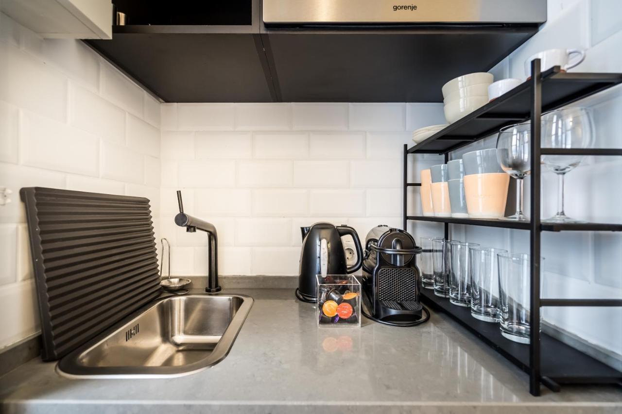 Urban Stable Luxury Apartments 布达佩斯 外观 照片