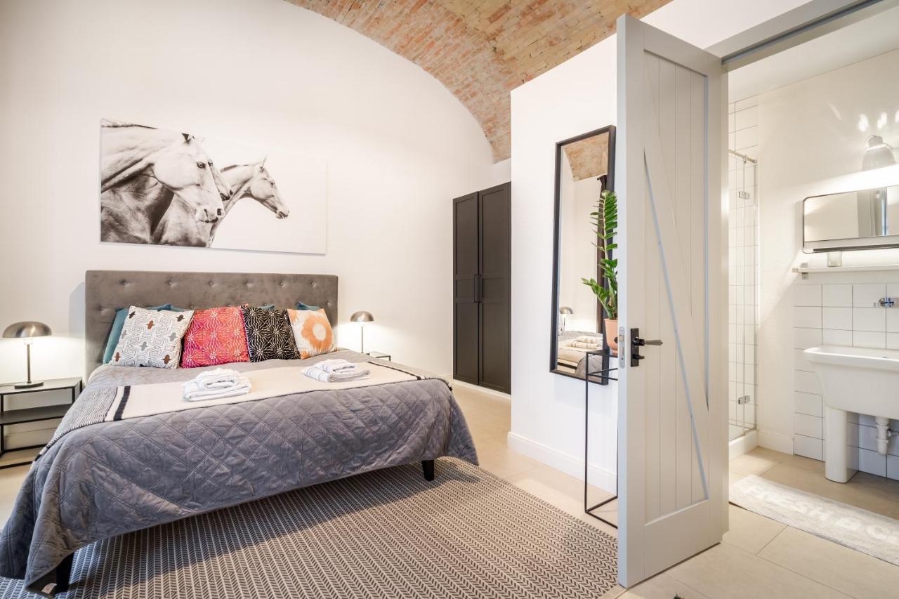Urban Stable Luxury Apartments 布达佩斯 外观 照片
