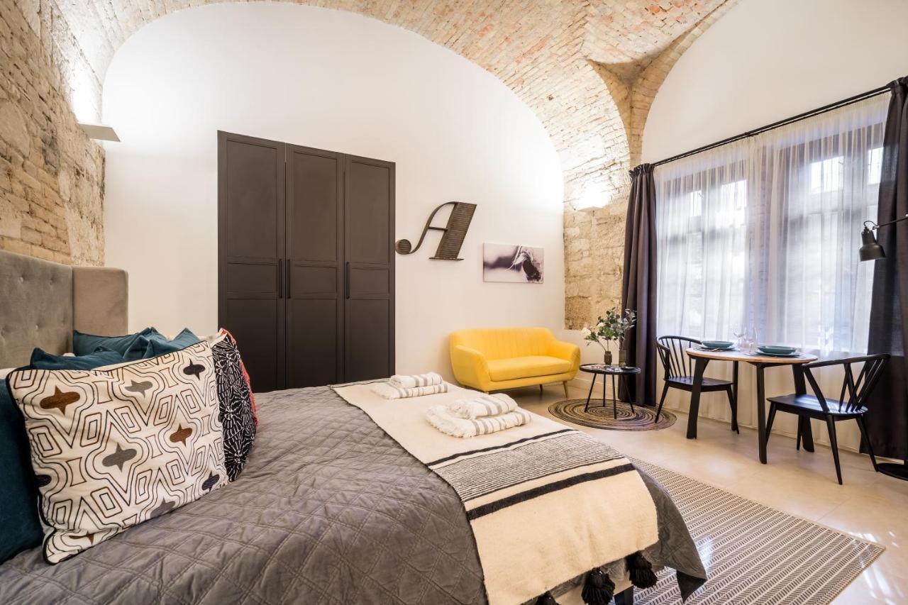 Urban Stable Luxury Apartments 布达佩斯 外观 照片